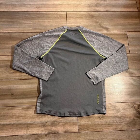 ‎Under Armour Grey Athletic Workout Shirt Men Large Bin L-64 - Picture 4 of 4
